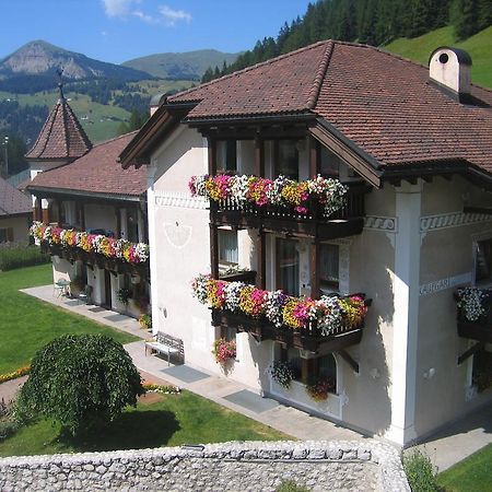 Residence Cesa Callegari Selva di Val Gardena Exterior foto